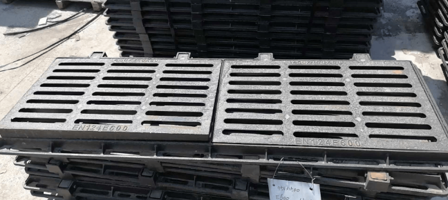 龙岗球墨铸铁连体双篦展示